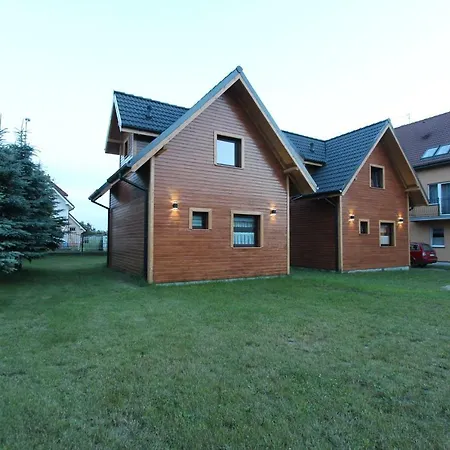 Akwen Nyaraló Rewal