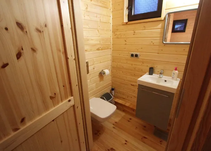 Akwen Semesterbostad Rewal